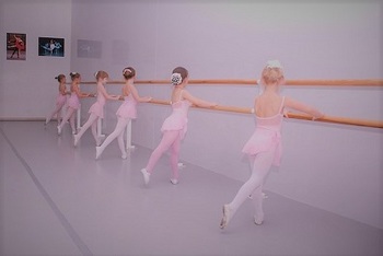 ballet-クラス レッスン2(2).jpg